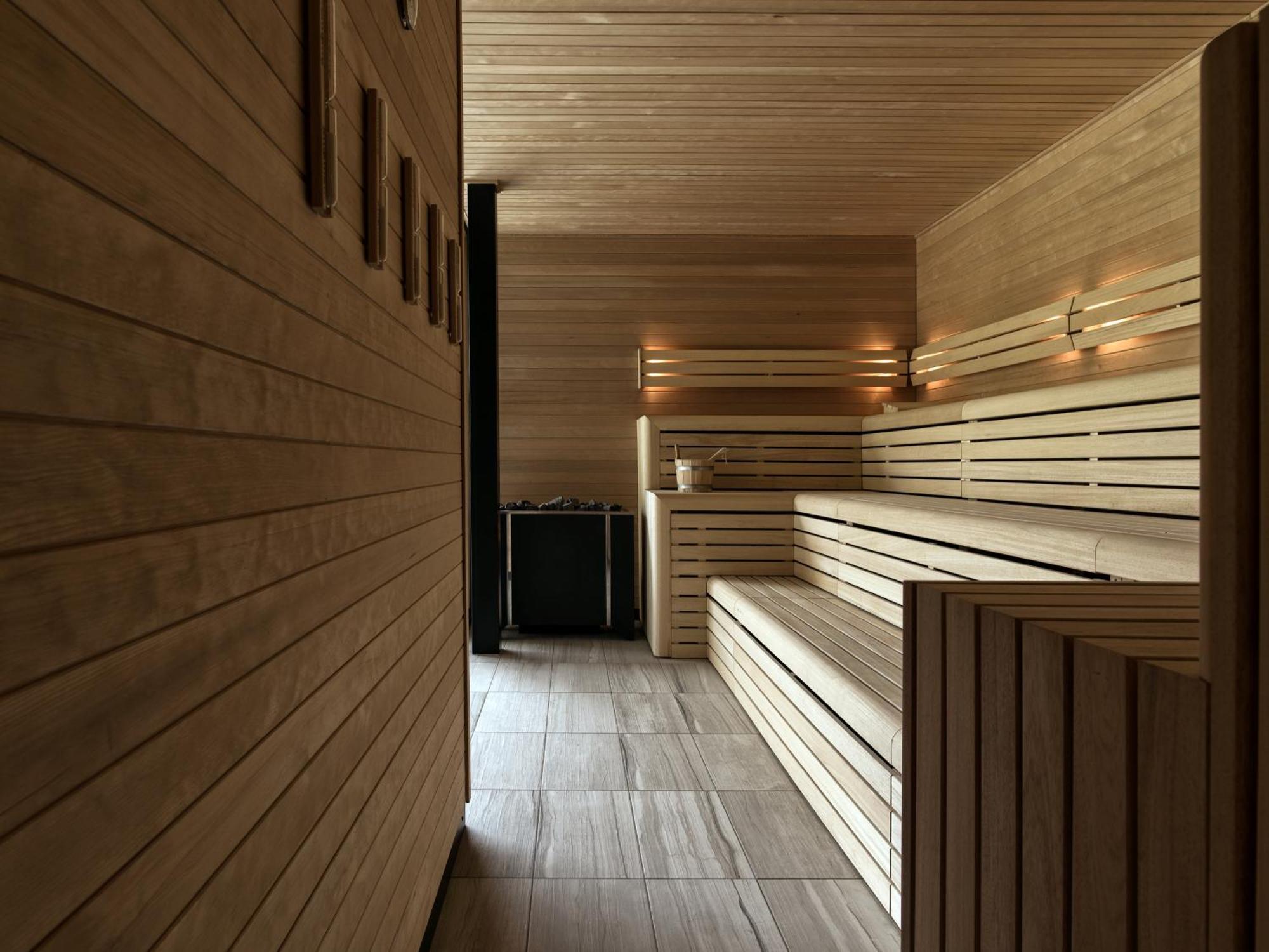 La Butte Aux Bois A Small Luxury Hotel Of The World Lanaken Exterior photo